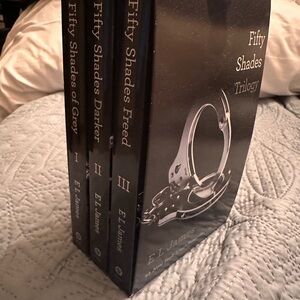 Fifty Shades Trilogy Box Set - Black